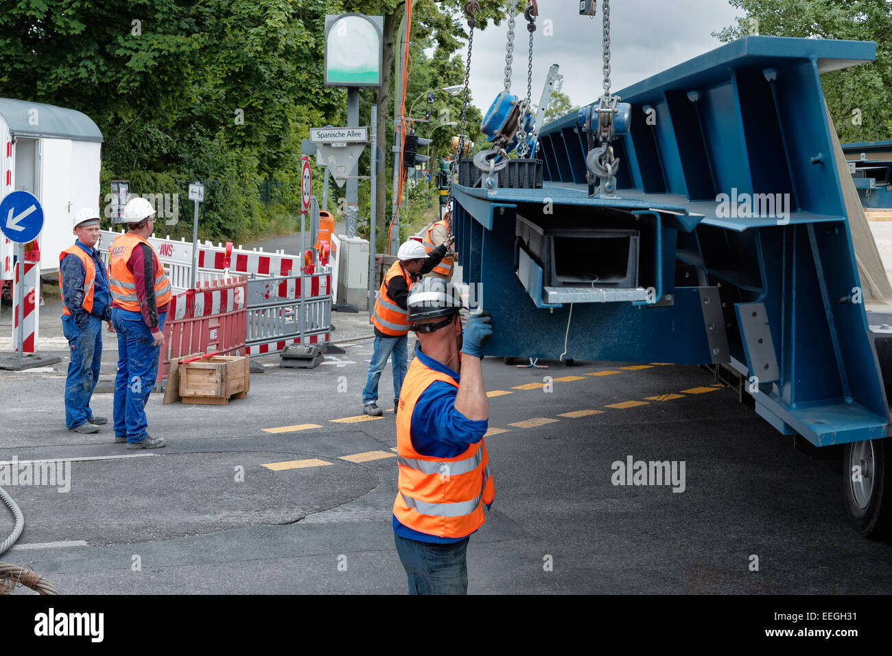Berlino, Germania, Einhub un ponte ferroviario Foto Stock