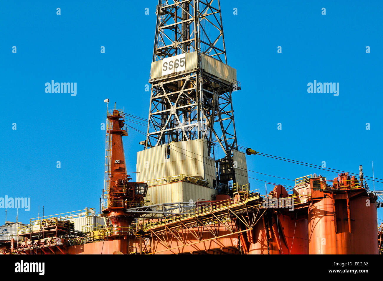 Belfast, Irlanda del Nord. 18 gennaio 2015. Torre di perforazione del Borgny Dolphin il petrolio del Mare del Nord la piattaforma. Credito: Stephen Barnes/Alamy Live News Foto Stock