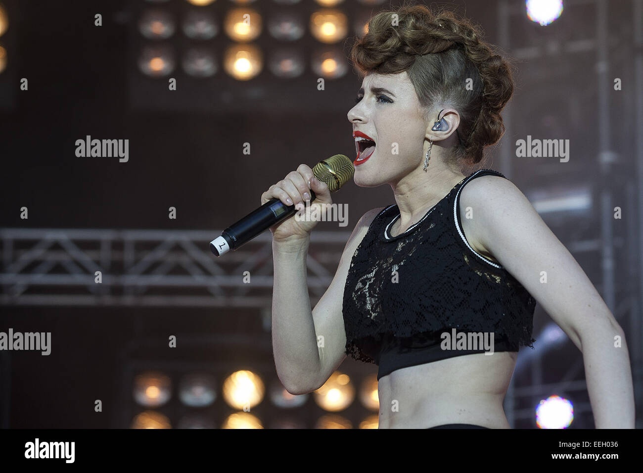 Rising Star Kiesza suona dal vivo a MTV 'crash' Plymouth offre: Kiesza dove: Plymouth, Regno Unito quando: 15 Lug 2014 Foto Stock