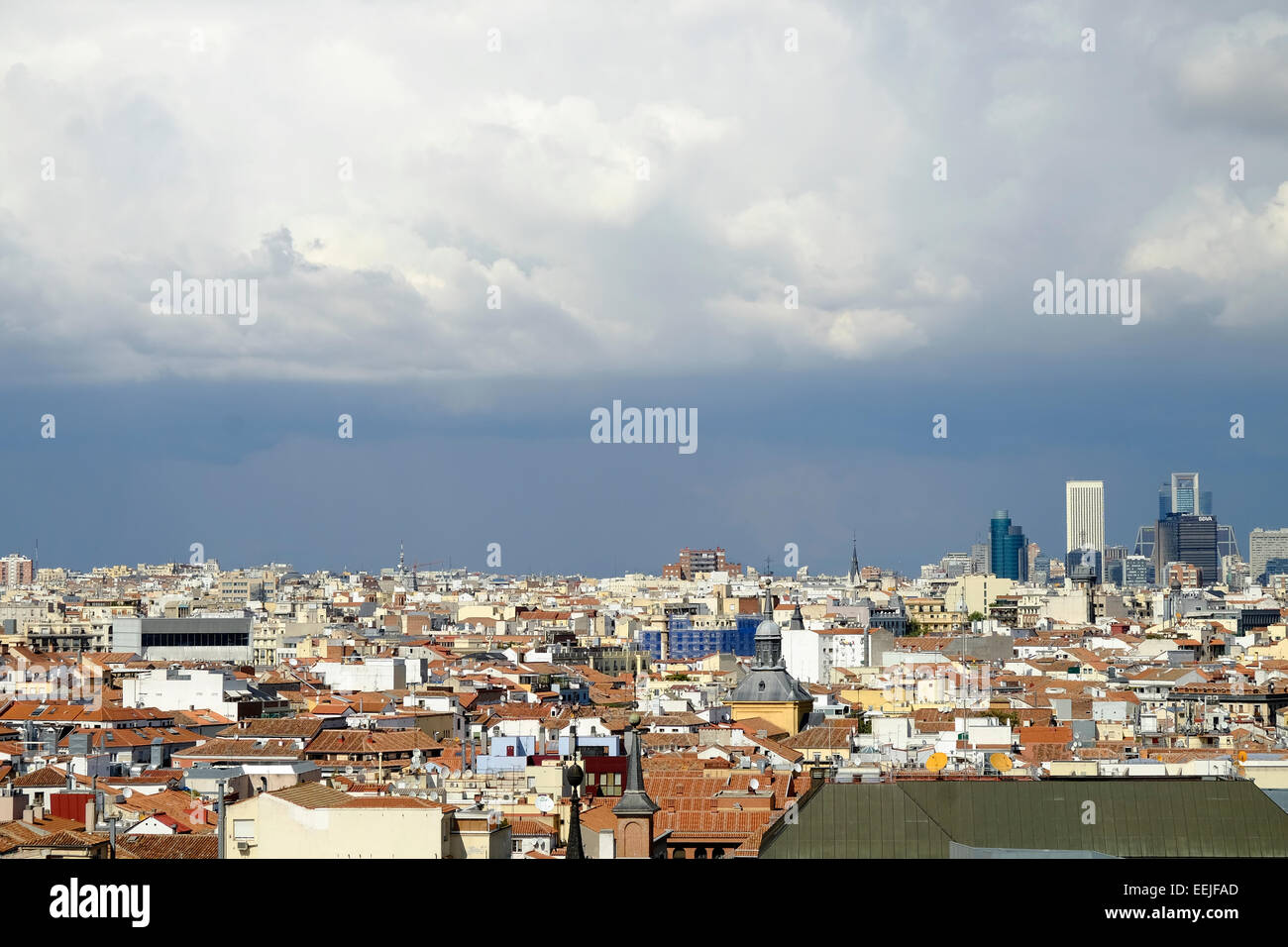 AZCA distretto finanziario viste panoramiche da Bellas Artes attico con terrazza. La città di Madrid. Capitale della Spagna. Europa Foto Stock