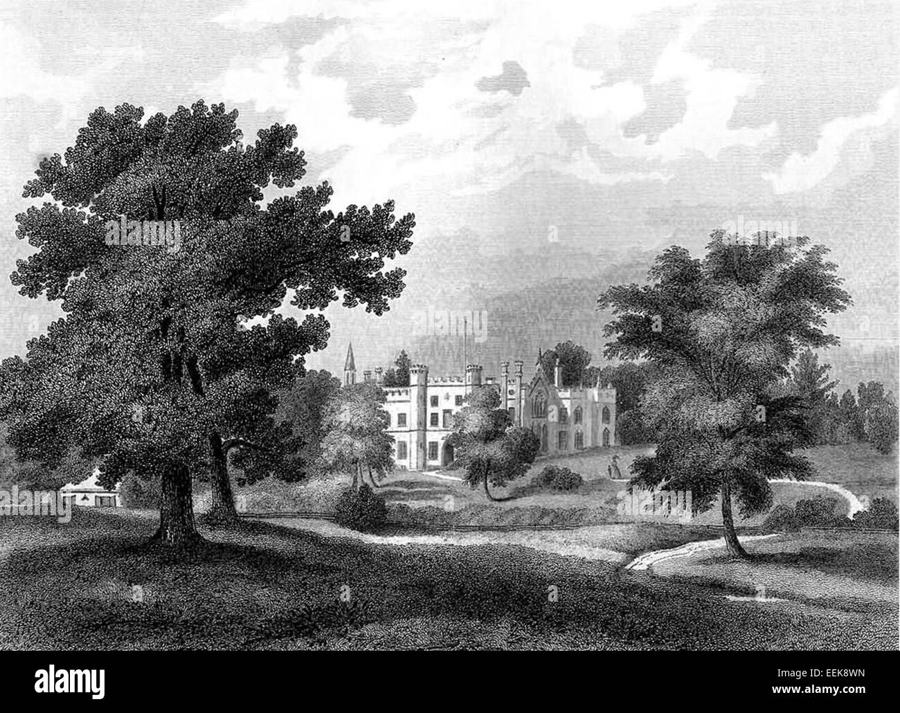 Sheffield Place è una tenuta storica situata nel West Sussex, Inghilterra. Fu originariamente costruito all'inizio del XVIII secolo ed è servito sia come casa di campagna che come residenza privata. La tenuta è conosciuta per i suoi splendidi giardini e il suo significato storico, in particolare nel contesto delle case di campagna inglesi. Foto Stock