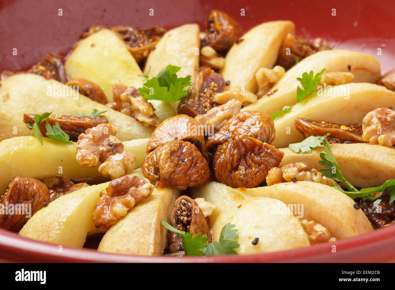Pere arrosto con fichi e noci Foto Stock
