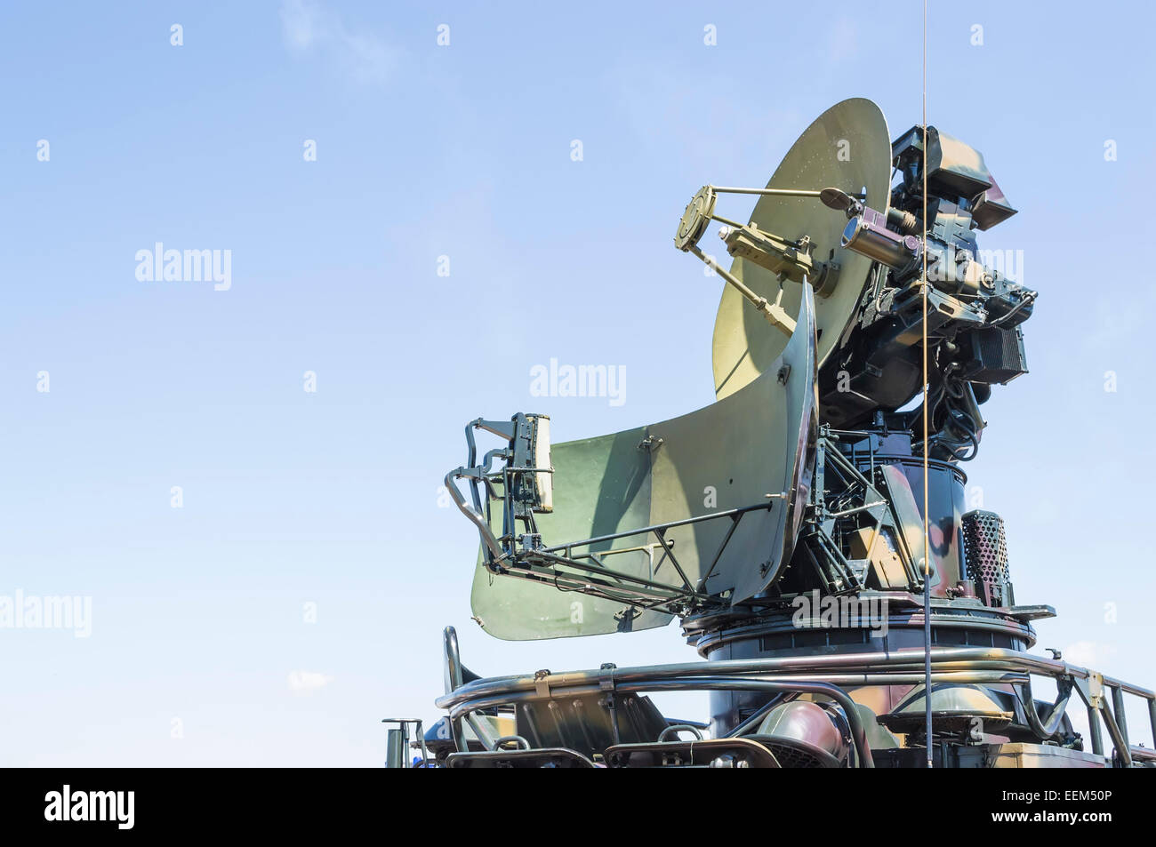 Radar militari da guerra fredda, vista laterale Foto Stock