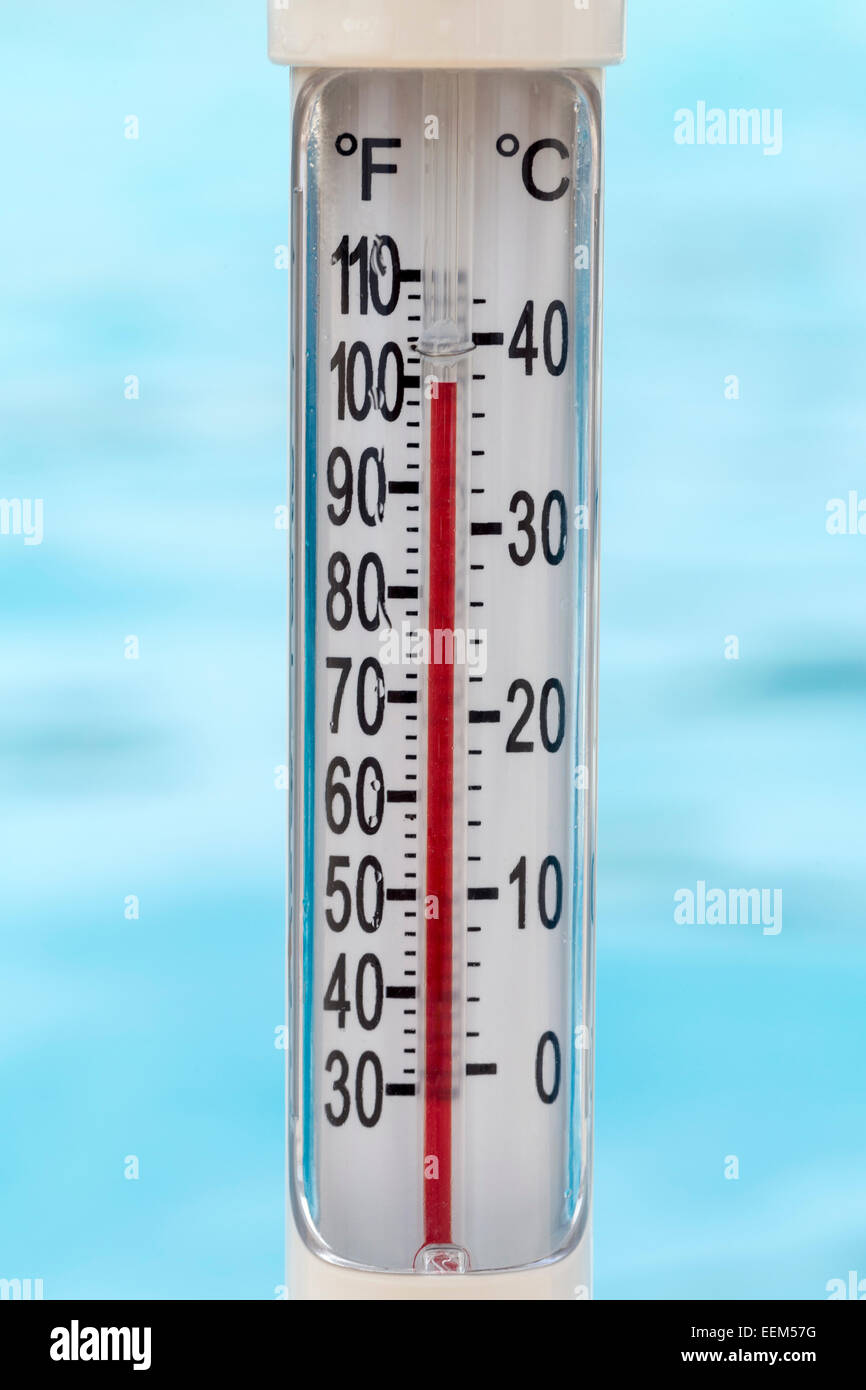 Termometro per piscina che mostra 100 gradi Fahrenheit Foto stock - Alamy