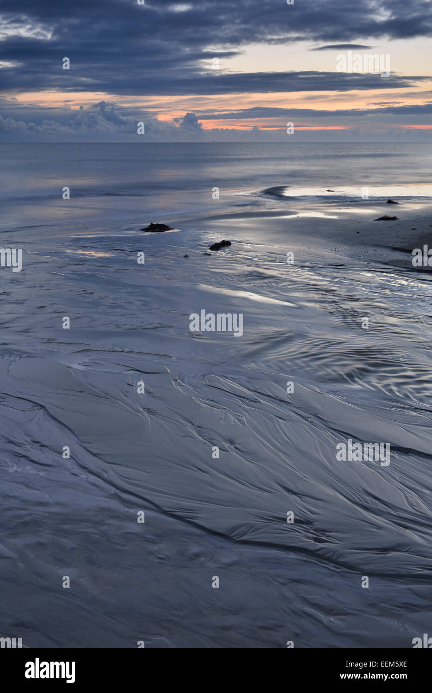 Un torrente che scorre nel Mare del Nord, Skagerrak, Hirtshals, Danimarca Foto Stock