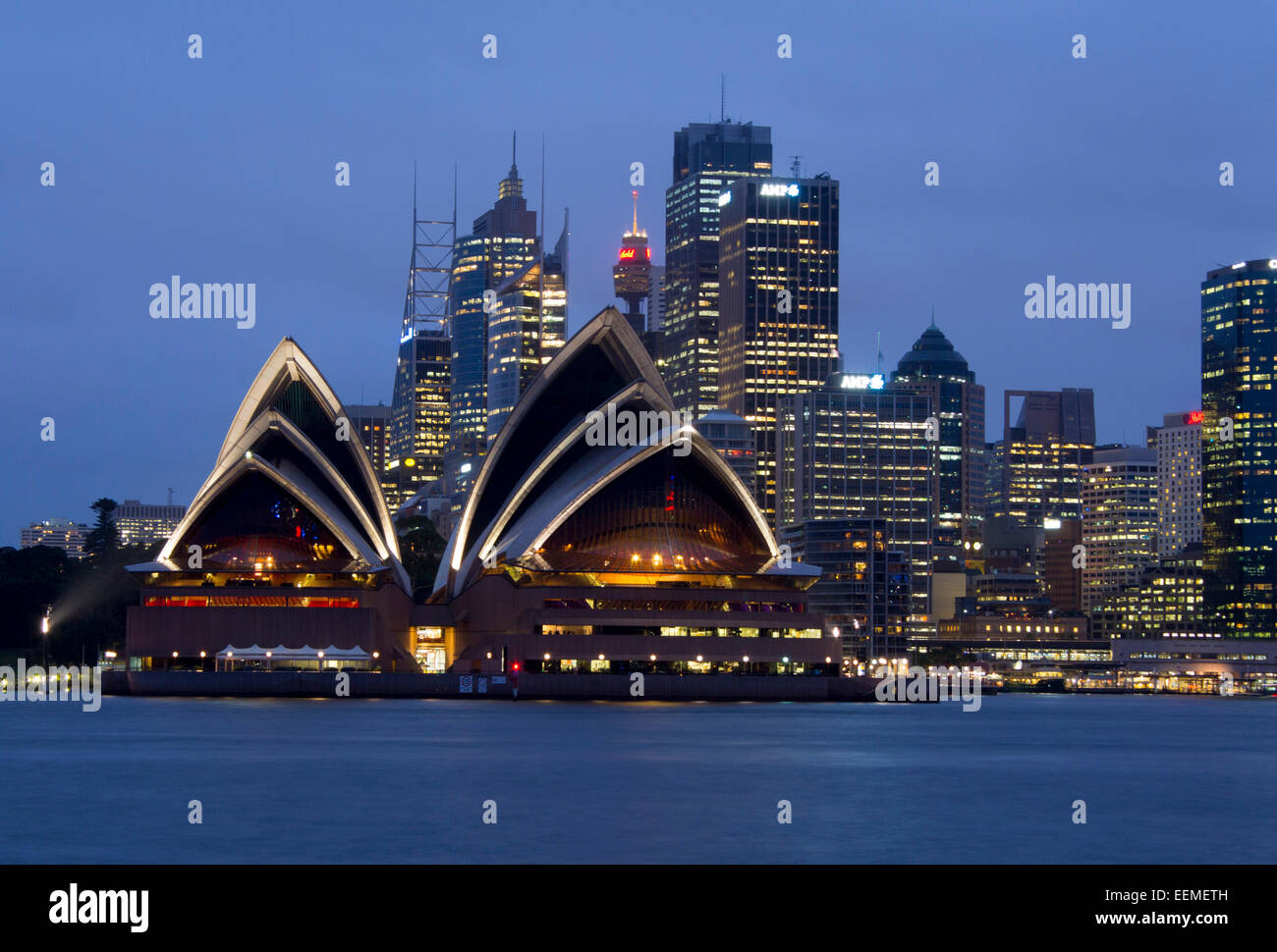Sydney Opera House e il CBD skyline notturno da Kirribilli Sydney New South Wales Austral Foto Stock