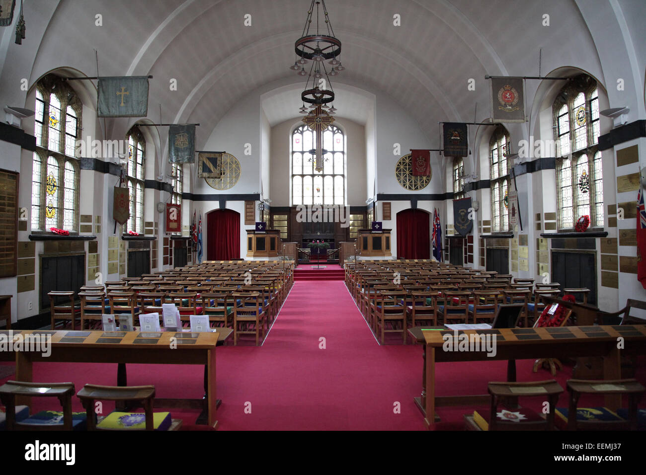 Saint George's Memorial Church.Ypres.Belgio.costruito per commemorare oltre 500000 britannici e truppe del Commonwealth.Durante la Prima Guerra Mondiale Foto Stock