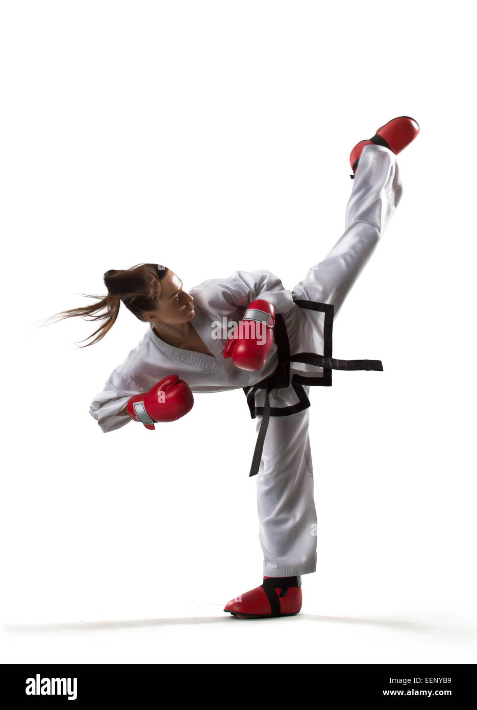 Professional karate femmina fighter isolati su sfondo bianco Foto Stock