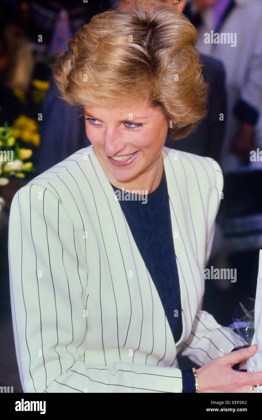 Di SUA ALTEZZA REALE IL PRINCIPE DI GALLES Diana, principessa di Galles. Londra, Inghilterra. Circa 1986. Foto Stock