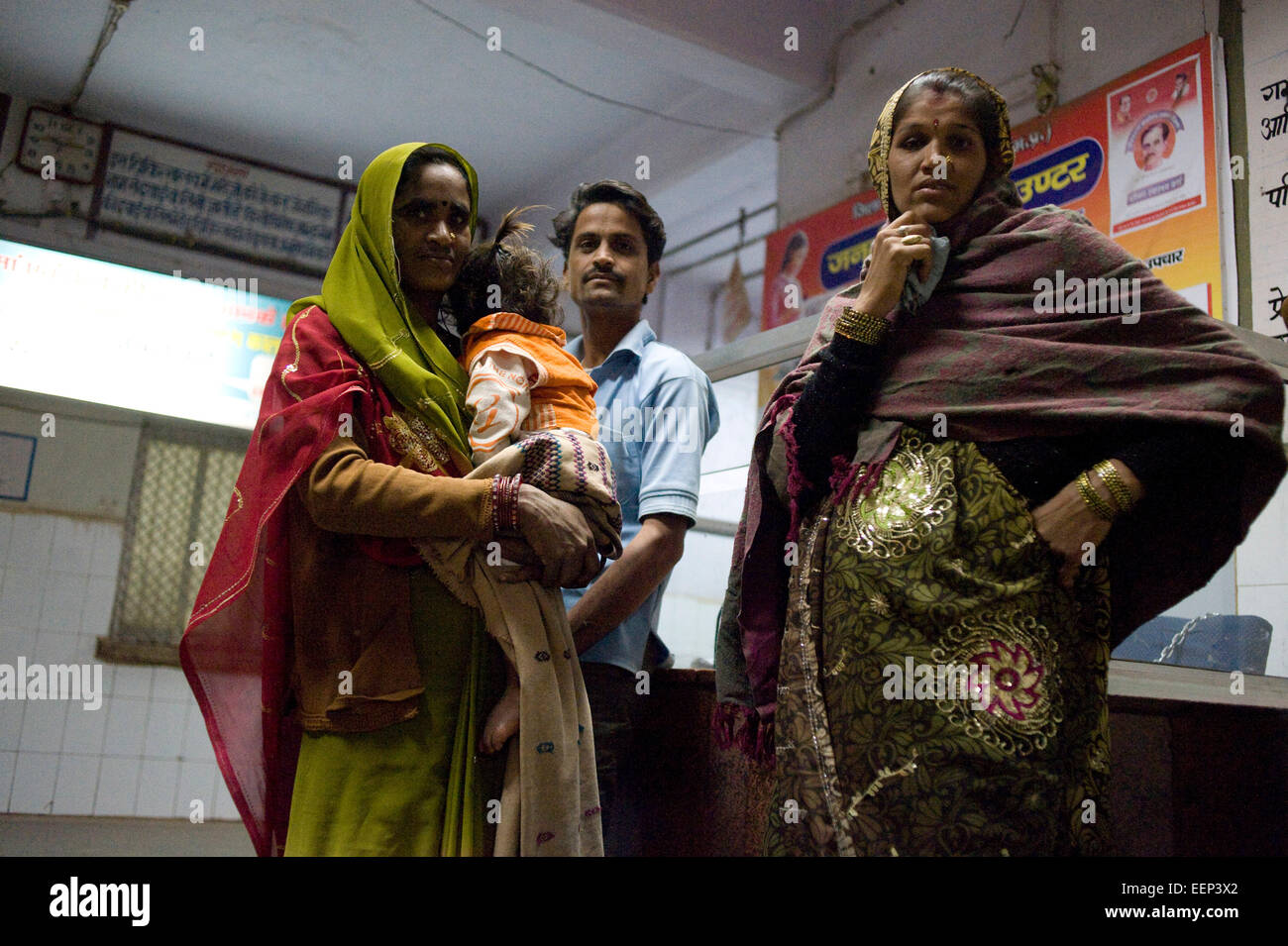 Un Janani Express ambulanza, Janani significa "madre" in Hindi, trasporta le donne incinte a centri di salute per dare nascita. Foto Stock