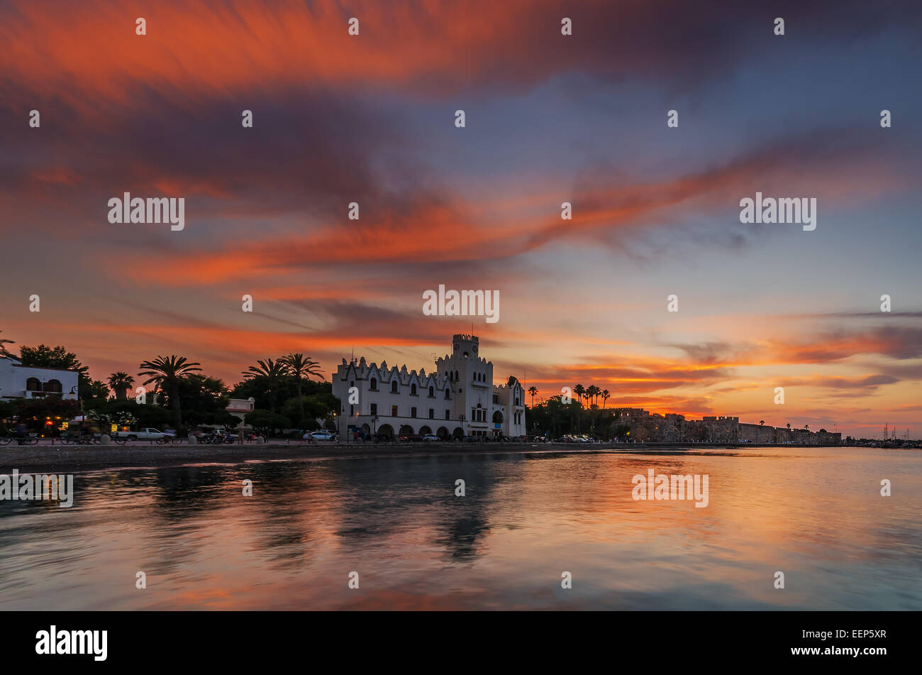 Governatorato edificio al tramonto in isola di Kos Dodecaneso Grecia Foto Stock