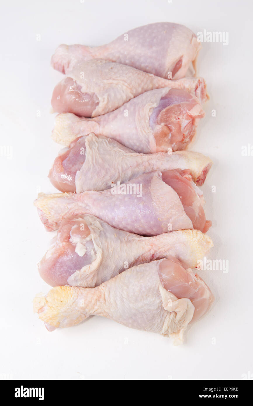 Cosce di pollo o le gambe isolate su sfondo bianco Foto Stock