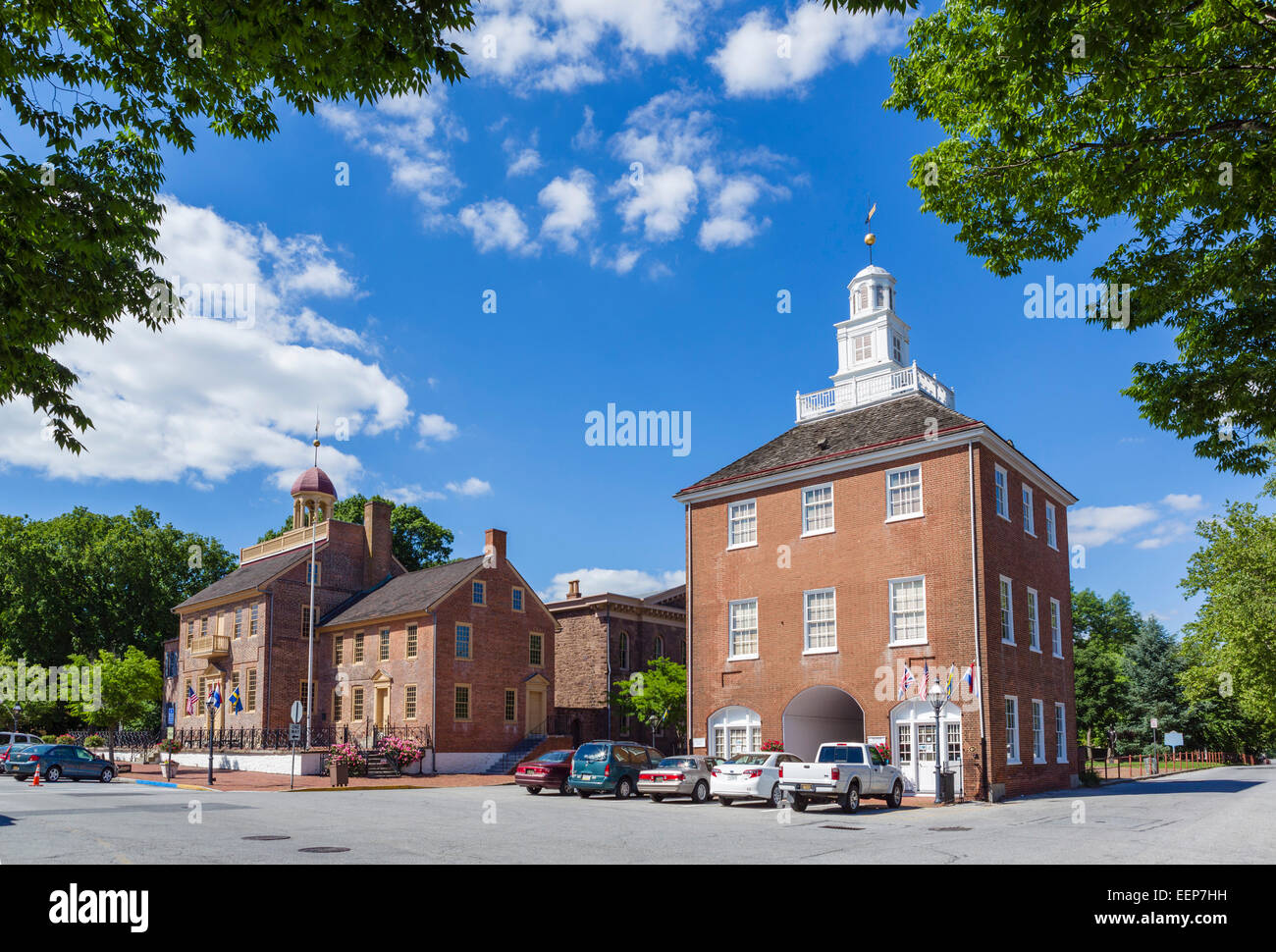 Delaware Street nel quartiere storico che mostra il vecchio castello nuovo Casa Corte, New Castle, Delaware, STATI UNITI D'AMERICA Foto Stock