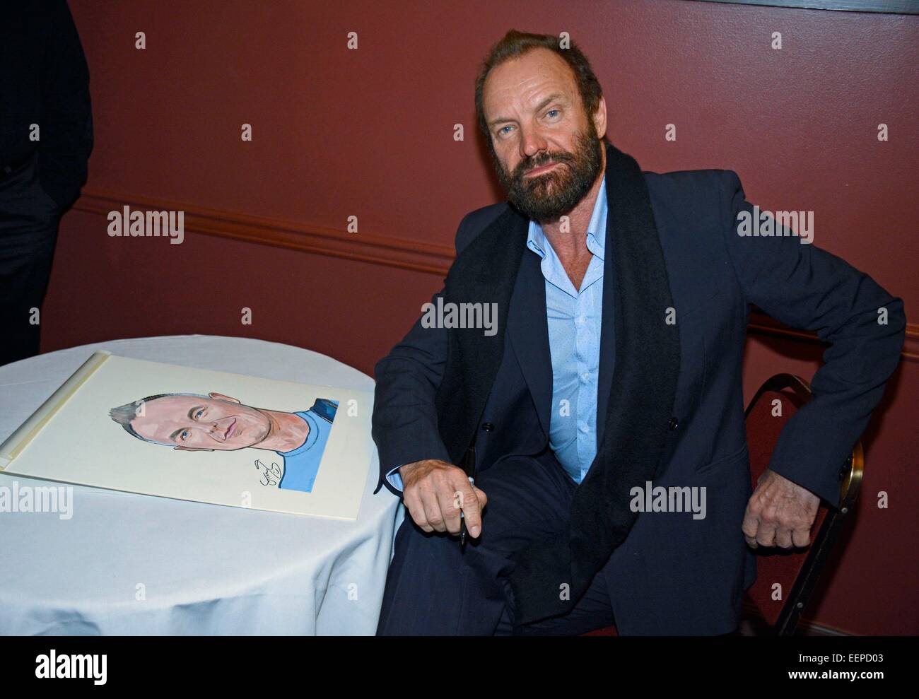 New York, NY, STATI UNITI D'AMERICA. Xx gen, 2015. Sting ad una apparizione pubblica per Sting riceve Sardi caricatura del disegno, Sardi, New York, NY Gennaio 20, 2015. Credito: Derek Storm/Everett raccolta/Alamy Live News Foto Stock