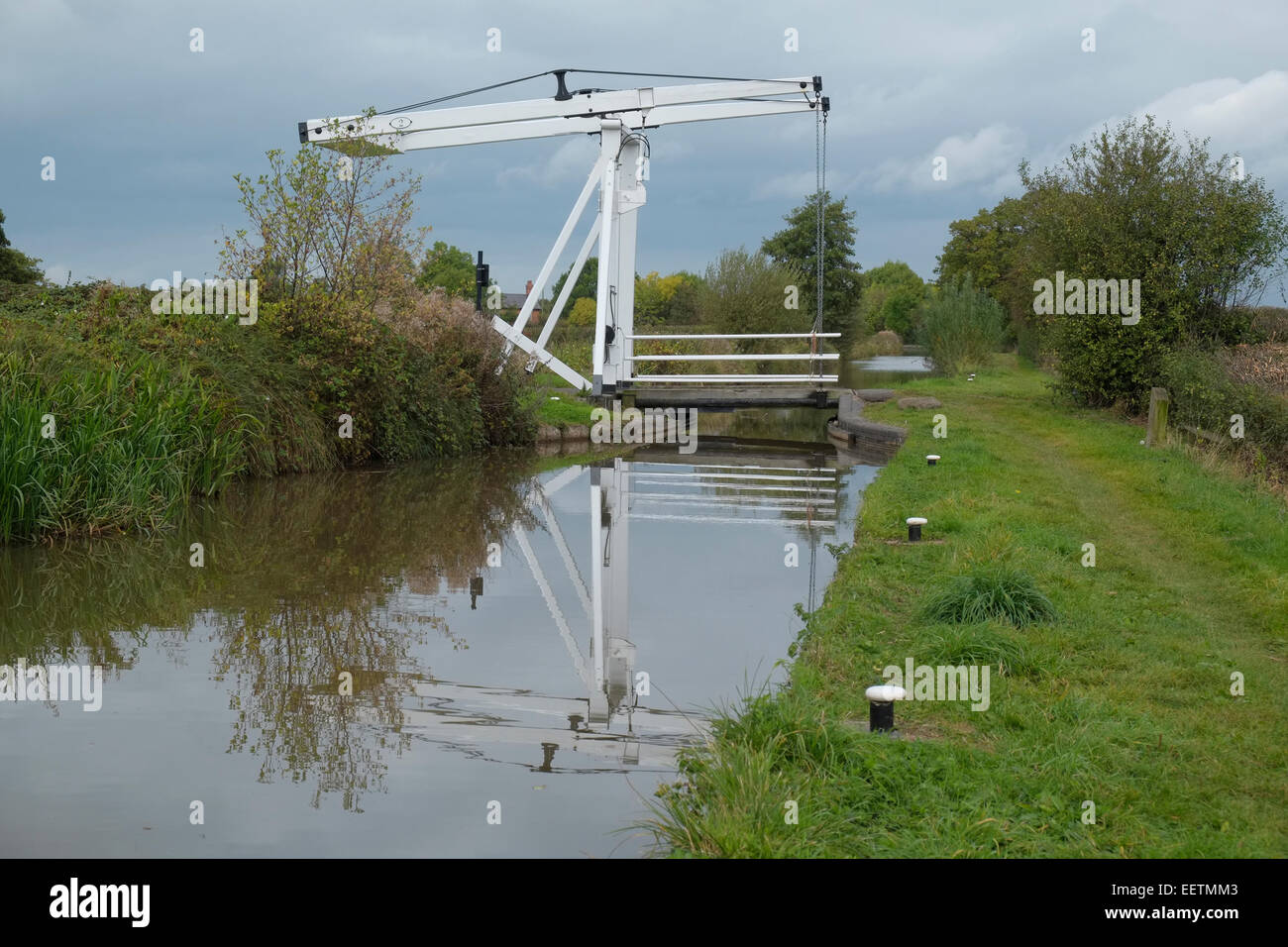 Starks ponte di sollevamento, ramo Prees, Llangollen Canal, Whixall, Shropshire, Inghilterra. Foto Stock