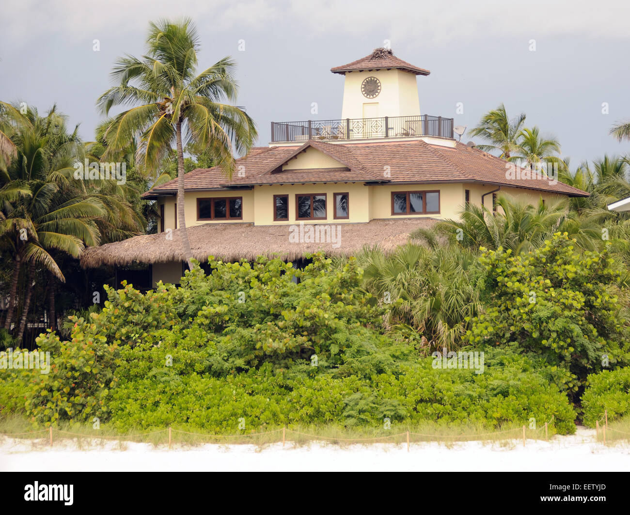 Luxury residence sulla spiaggia in Florida tropicale Foto Stock