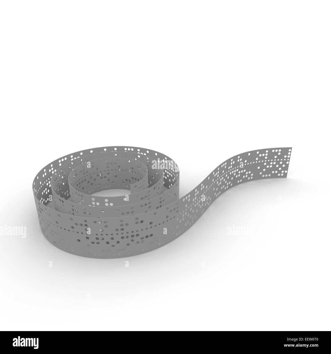 Rotolo di carta grigia del nastro con fori punzonati utilizzato per la memorizzazione di dati su sfondo bianco Foto Stock