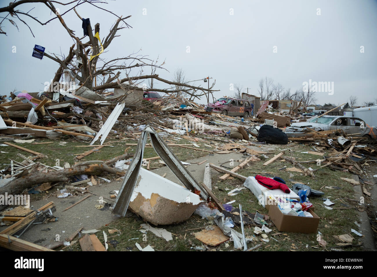Le macerie della città distrutta dal tornado Foto Stock