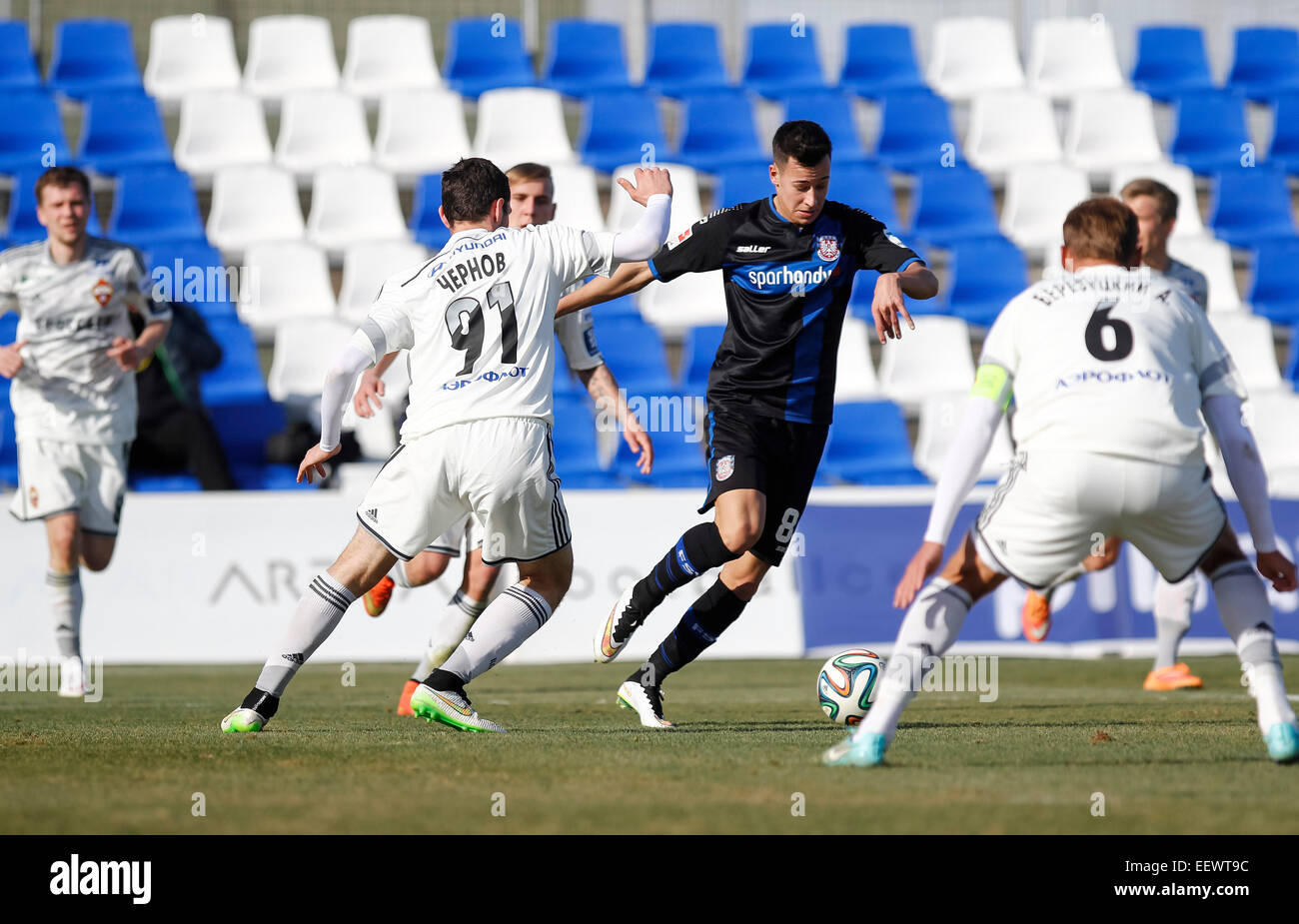 San Pedro del Pinatar, Spagna. 22 gennaio 2015. Amichevole partita di calcio tra FSV Francoforte vs CSKA Mosca nel Pinatar Arena Sport Center Credit: ABEL F. ROS/Alamy Live News Foto Stock