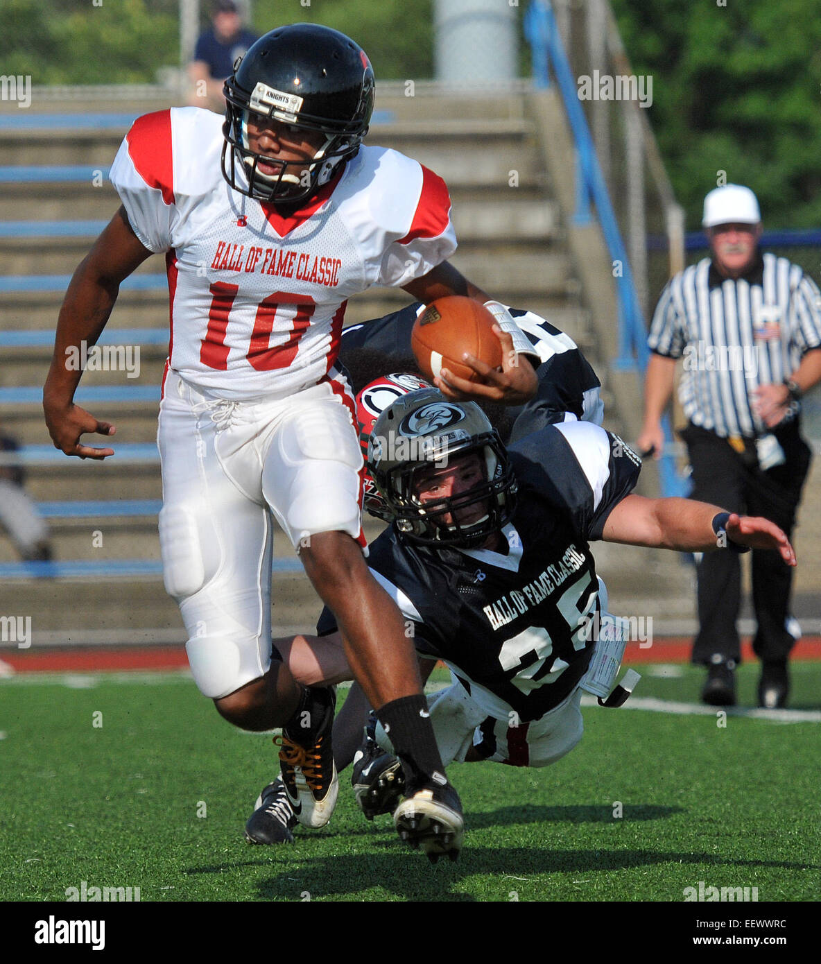 West Haven CT USA-- New Haven County Vs Fairfield County durante la Hall of Fame Classic All-Star Game a West Haven High School. Foto Stock