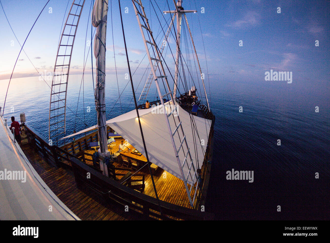 Amira Liveaboard, Kai, ISOLE MOLUCCHE, INDONESIA Foto Stock