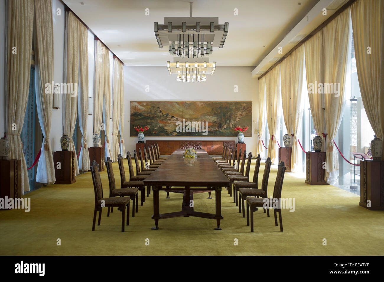 Sala da pranzo Sala banchetti presso il Palazzo della Riunificazione di Ho Chi Minh City Vietnam Foto Stock