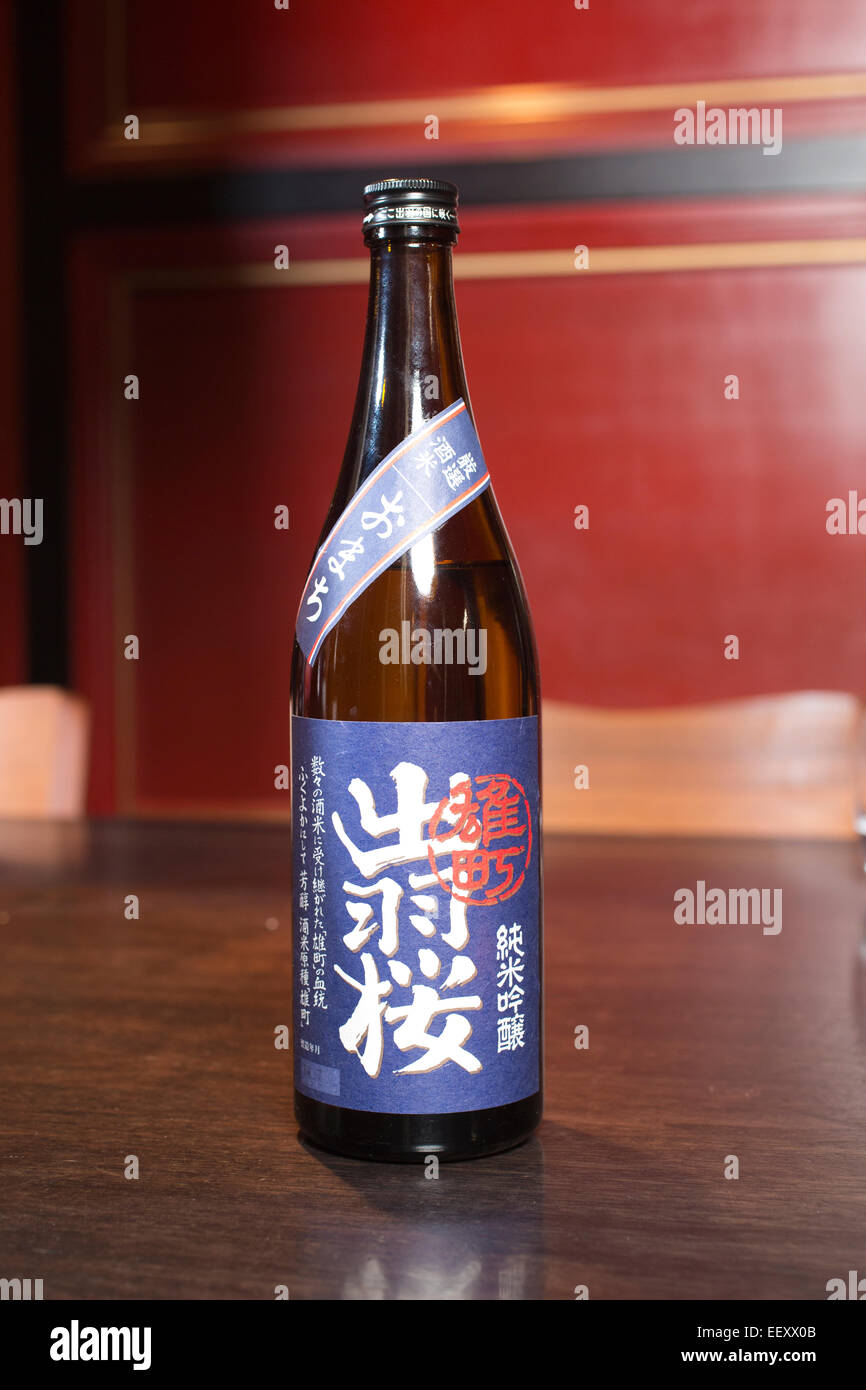 Dewazakura Ginjo Omachi, Dewazakura Omachi Junmai Ginjo Sake, Sake Giapponese, ristorante Hakkasan, Mayfair, London, Regno Unito Foto Stock