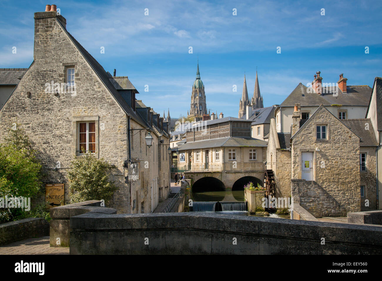 Vista sulla città di Bayeux in Normandia, Francia Foto Stock