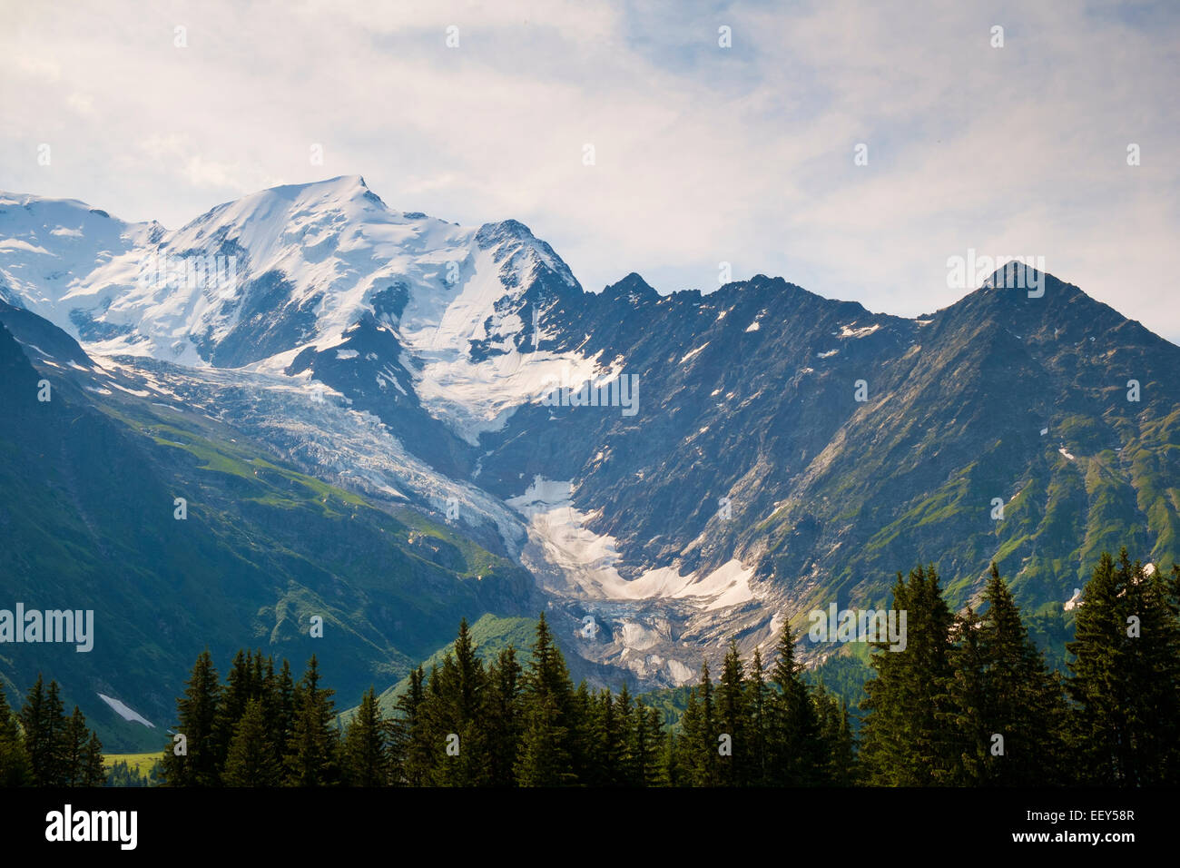 Mont Blanc, il ghiacciaio de Bionnassay e Col du tricot, Rhone-Alpes, Alta Savoia, Francia, Europa Foto Stock