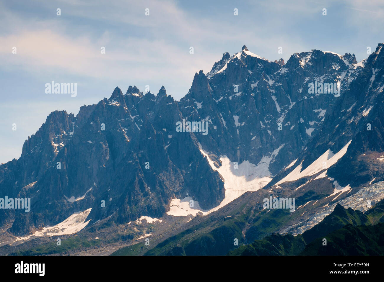Aiguille du Midi, le Aiguilles de Chamonix, mountain range, Rhone-Alpes, Alta Savoia, Francia, Europa Foto Stock