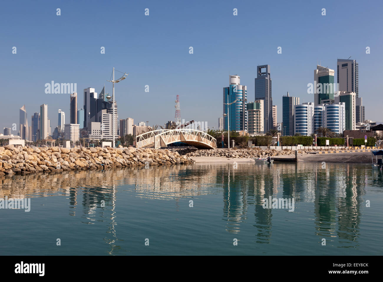 Skyline di Kuwait City, Medio Oriente Foto Stock