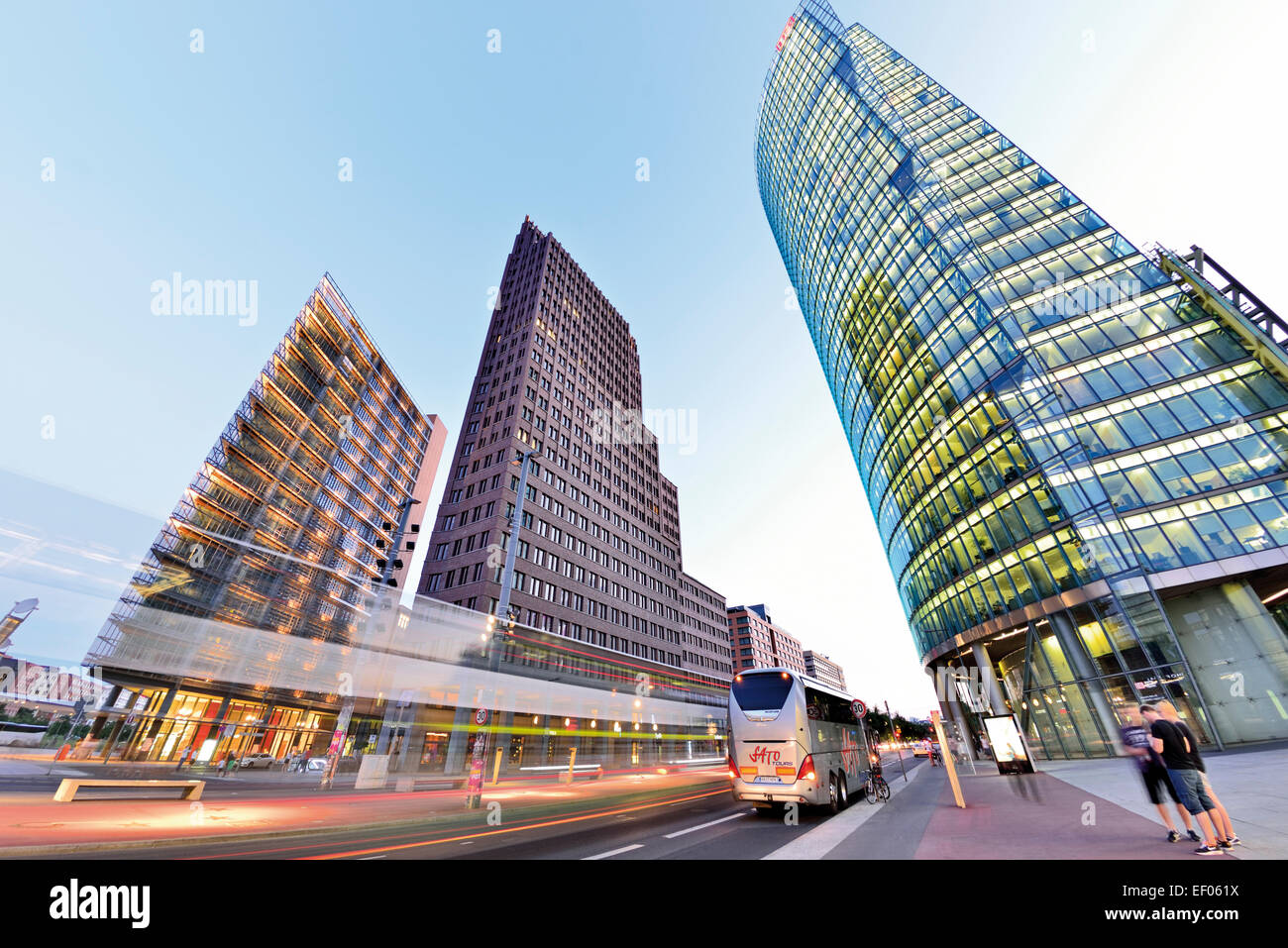 Germania Berlino: architettura moderna presso la piazza Potsdam all'alba Foto Stock