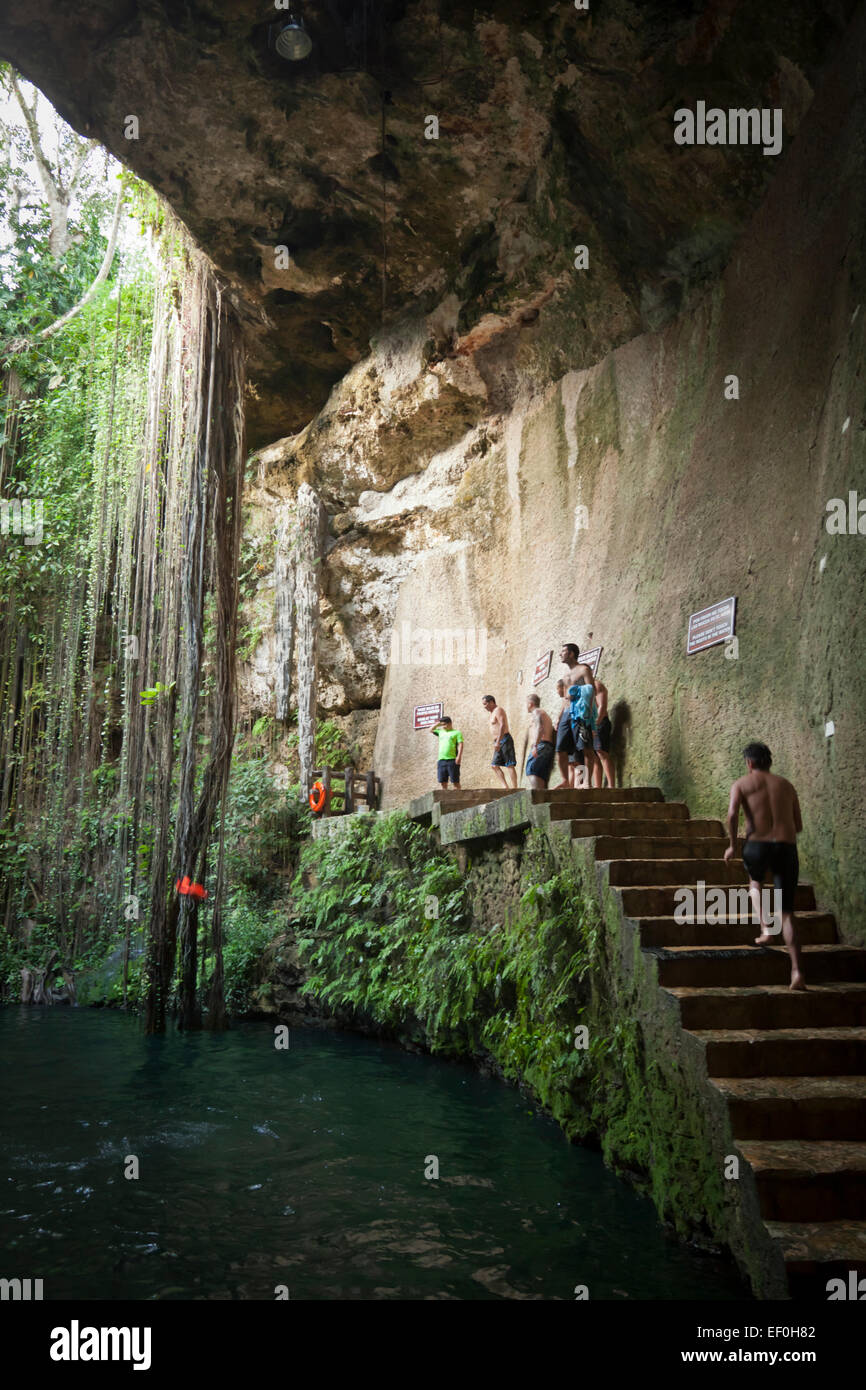 Cenote nello Yucatan, Messico Foto Stock