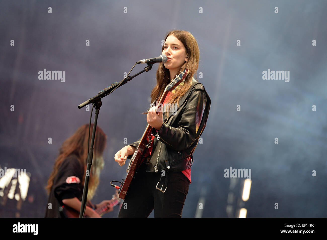 Barcellona - 30 Maggio: Haim (American pop rock band da Los Angeles, California) in concerto presso Heineken Primavera Sound 2014. Foto Stock