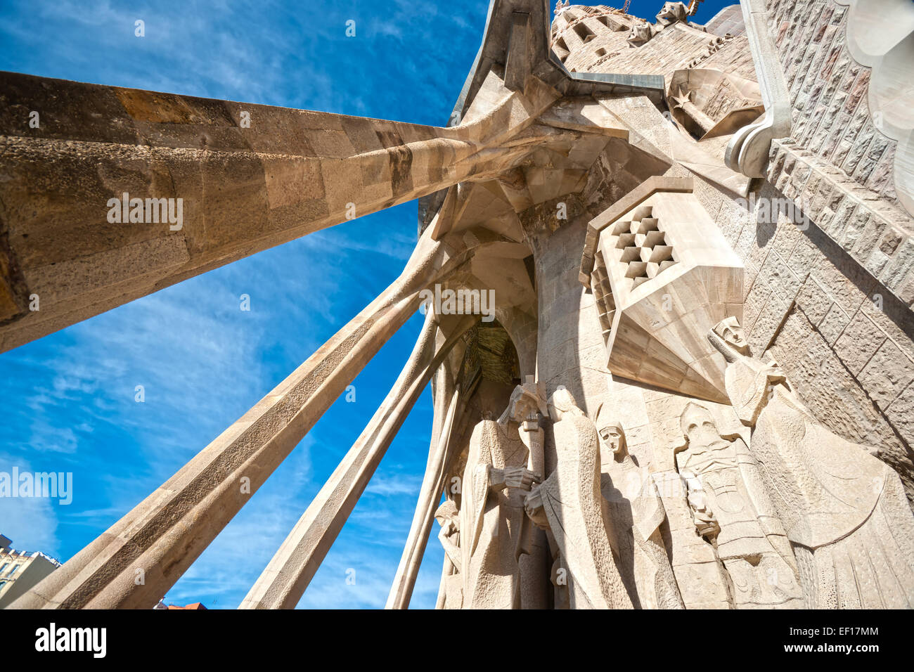 Barcellona, Spagna - 14 dicembre: La Sagrada Familia - la cattedrale progettata da Gaudi, che è in fase di costruzione dal 19 M Foto Stock