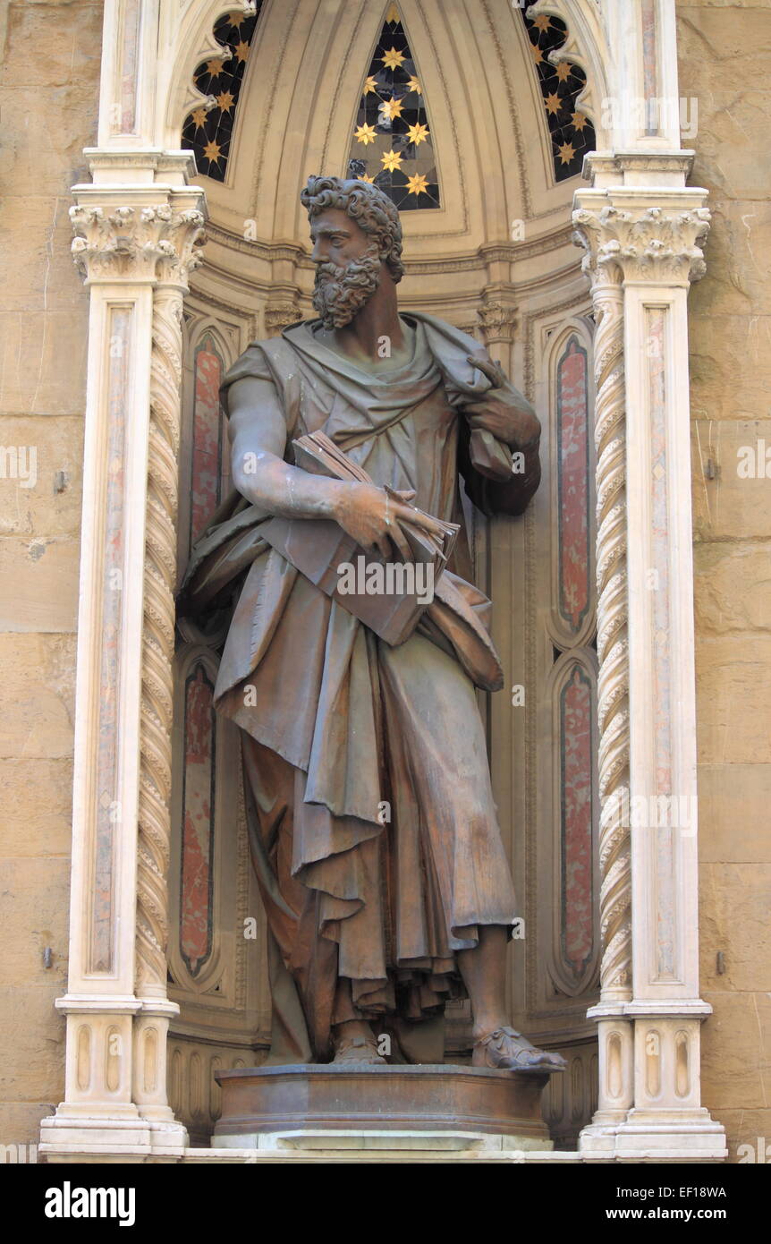 Statua di San Lucas in chiesa di Orsanmichele di Firenze, Italia Foto Stock