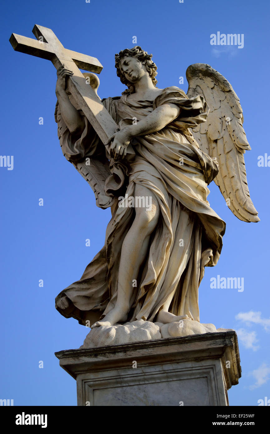 Gli angeli su Ponte Sant Angelo, Roma, Italia. Foto Stock