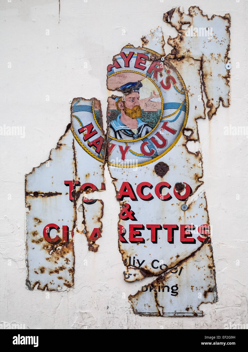 Giocatore di Navy Cut & tabacco Sigarette decadimento originale Cartello in metallo Foto Stock