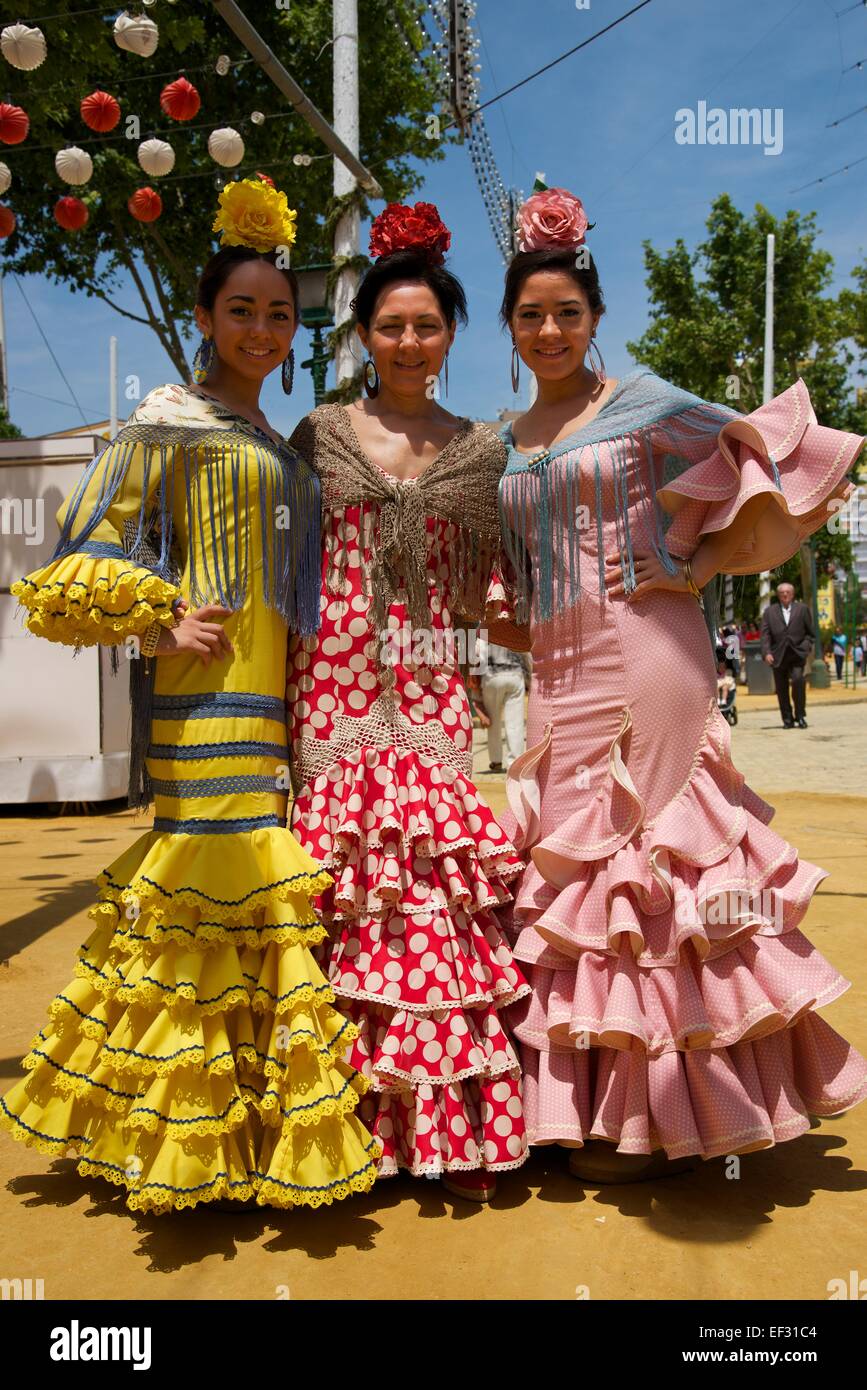 Ballerini di Flamenco a Feria de Abril di Siviglia, Andalucía, Spagna Foto Stock
