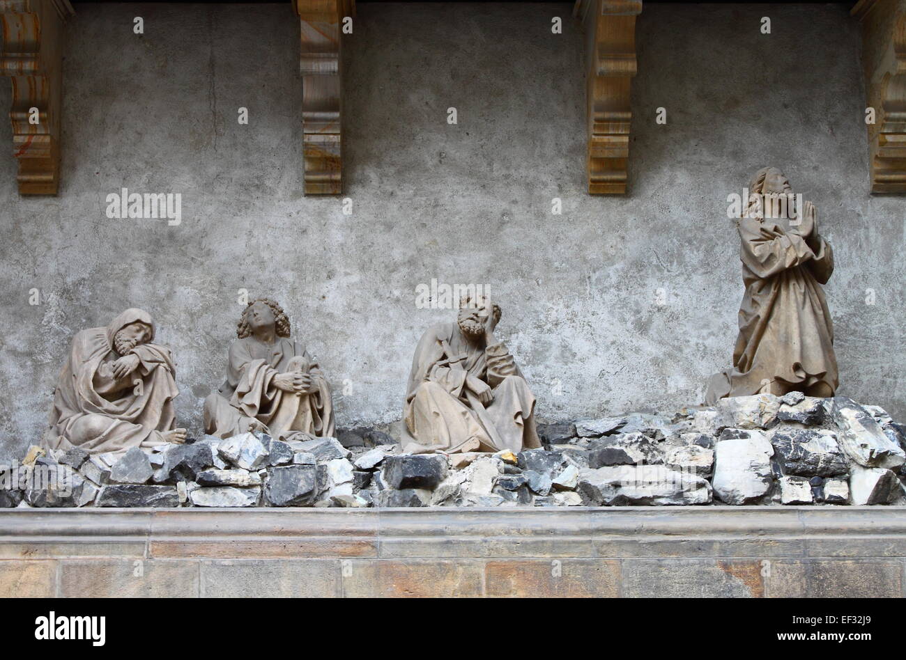 Gesù in preghiera nell'orto del Getsemani Foto & Immagine Stock