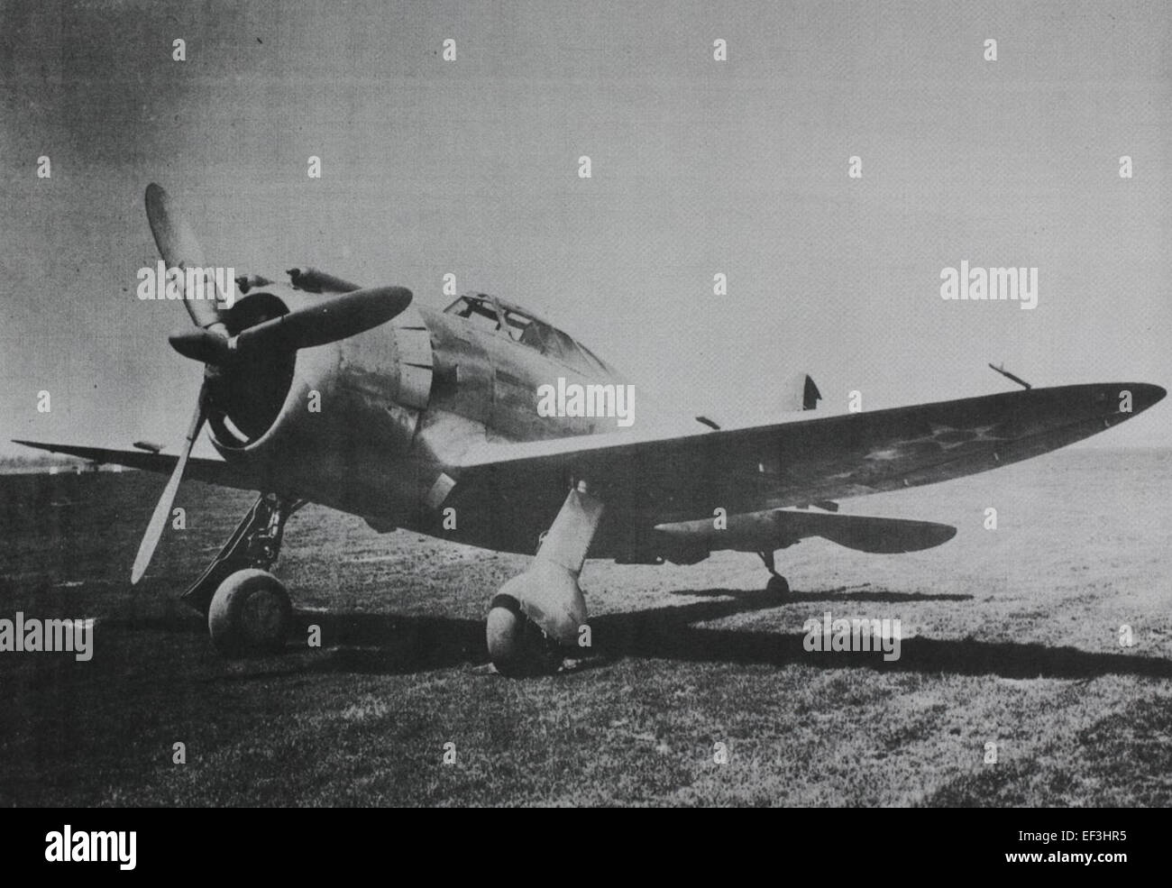 Il Republic P-43 Lancer era un aereo da caccia statunitense che ha avuto un servizio limitato nella seconda guerra mondiale. Simile all'XP-41, era alimentato dal motore Pratt & Whitney R-1830 Twin Wasp e presentava un design distintivo con prestazioni migliorate rispetto ai modelli precedenti. Foto Stock