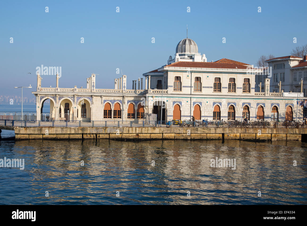 Ponte del traghetto in Isola Principe Buyukada la più grande isola di Istanbul Foto Stock