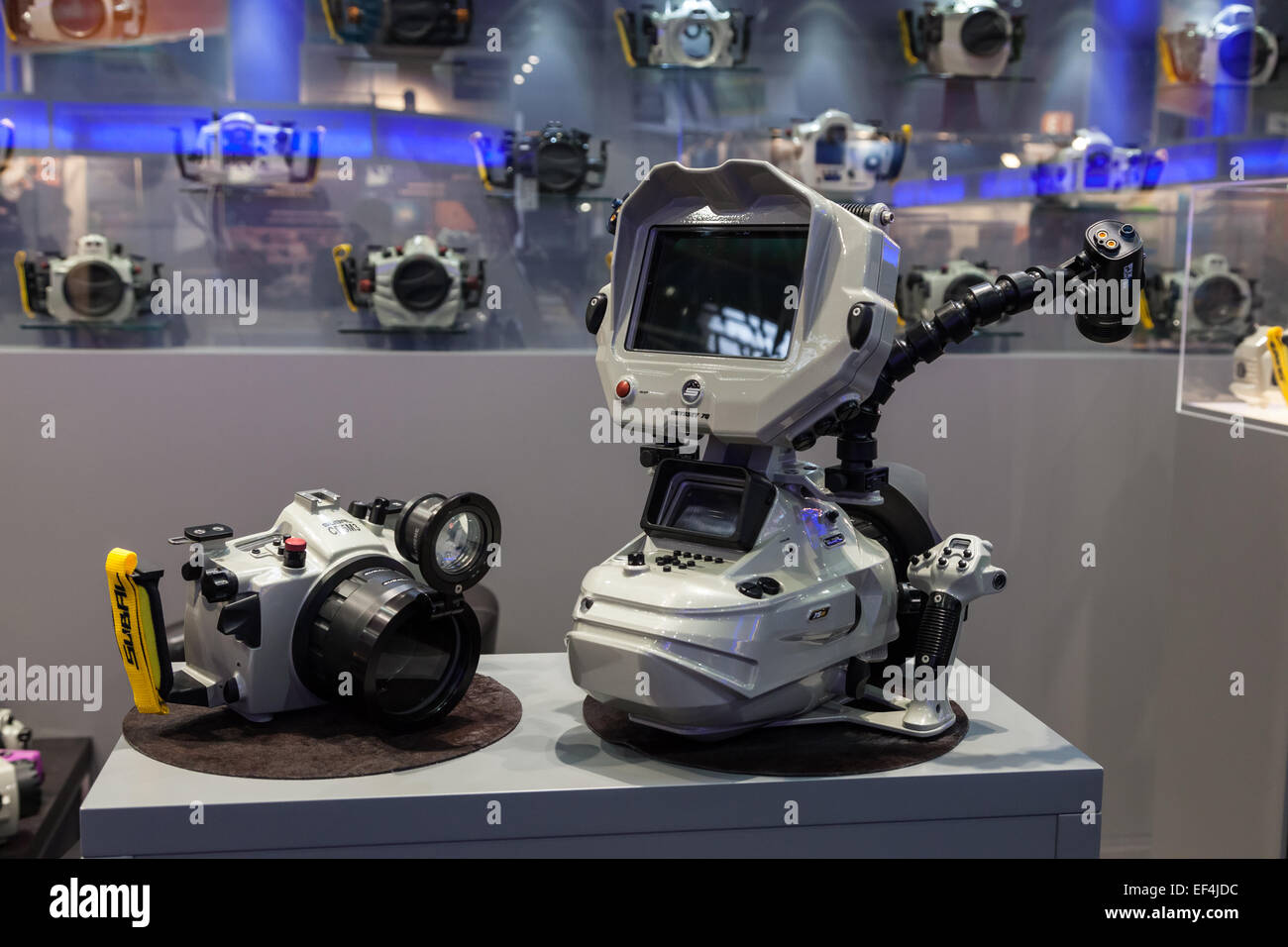 Fotocamera Subacquea alloggiamento in barca Duesseldorf 2015 - più grande del mondo dello yachting e sport acquatici exhibition Foto Stock