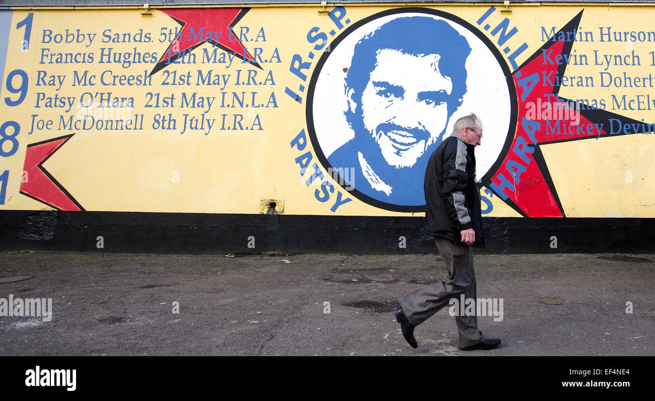 Un INLA (Irish Esercito di Liberazione Nazionale) murale nella parte occidentale di Belfast il giorno stesso la gli IRP ha confermato che la INLA aveva disposto di Foto Stock