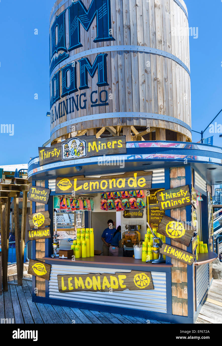 Lemonade stand su Surfside Pier, North Wildwood, Cape May County, New Jersey, STATI UNITI D'AMERICA Foto Stock