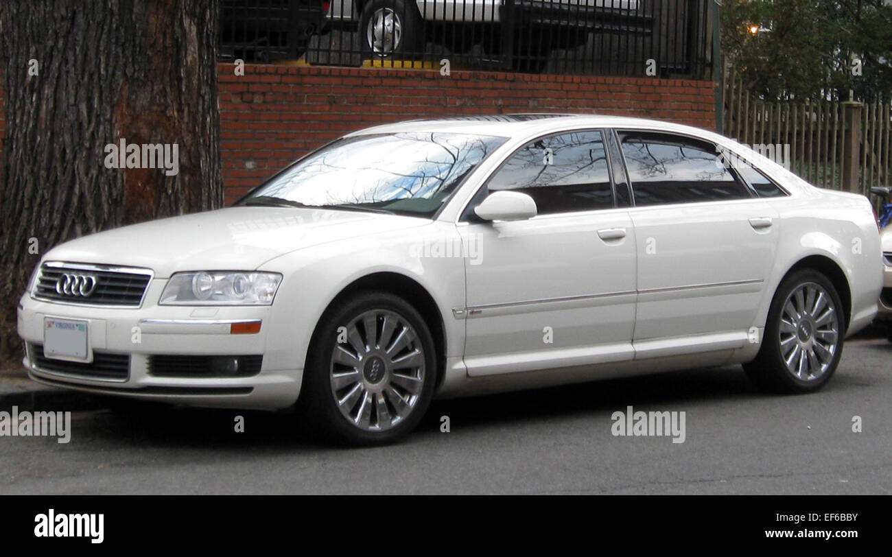 2004 2005 Audi A8 01 07 2012 Foto Stock