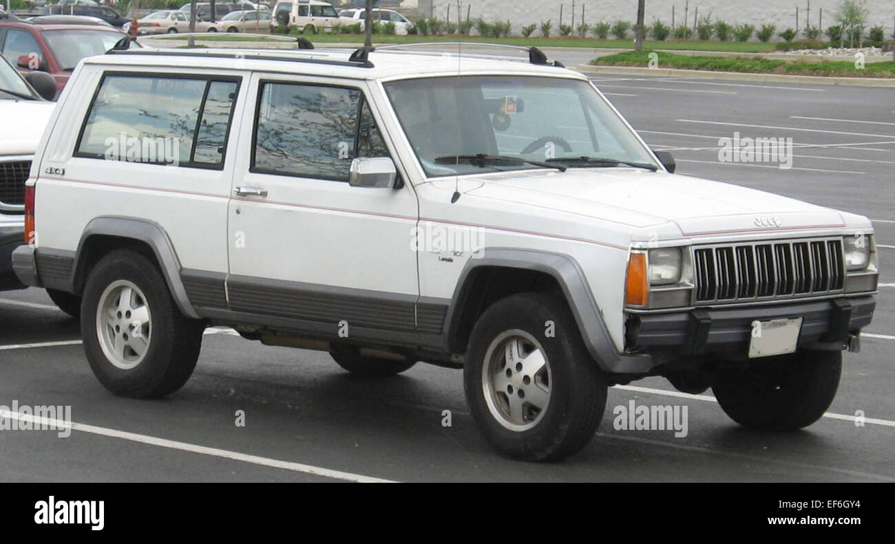 84 96 Jeep Cherokee 2porta Foto Stock