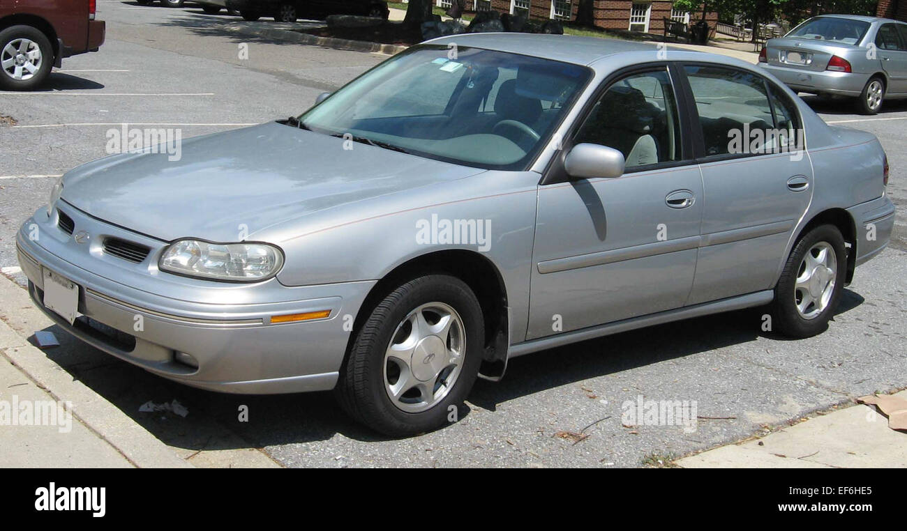 97 99 Oldsmobile Cutlass Foto Stock