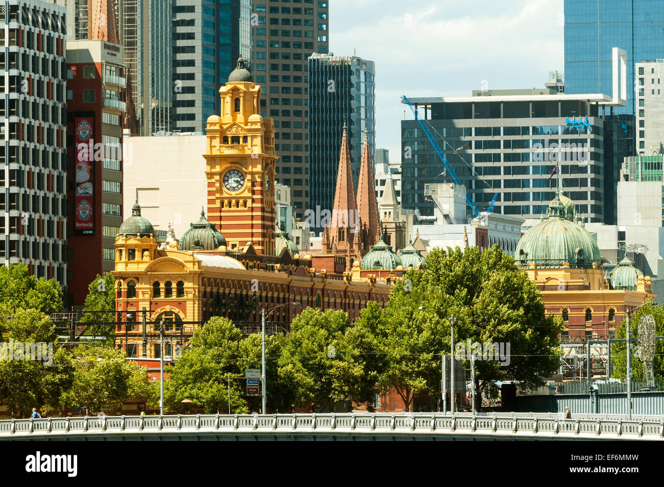 La stazione di Flinders Street, Melbourne, Victoria, Australia Foto Stock