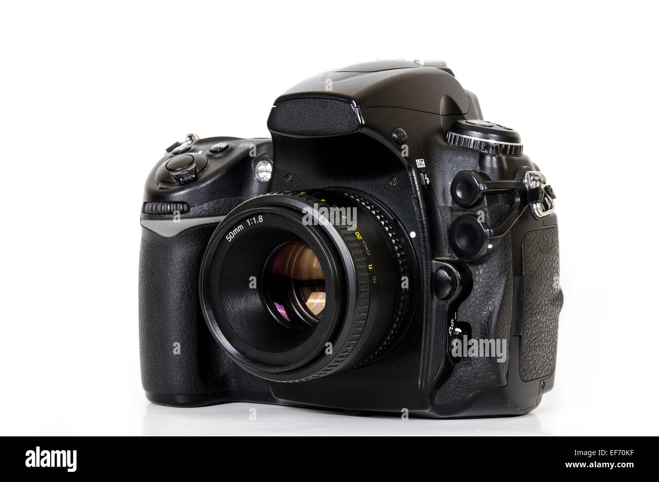 Professional digital fotocamera nero isolato su sfondo bianco Foto Stock
